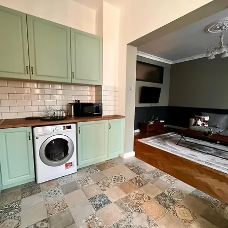 Boulevard No1 Gara De Nord *