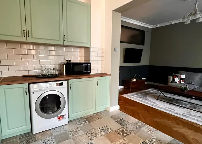 Boulevard No1 Gara De Nord *