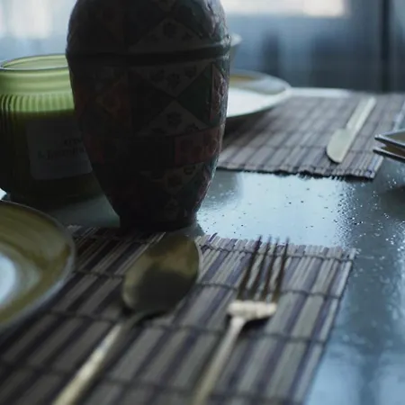 Boulevard No1 Gara De Nord *